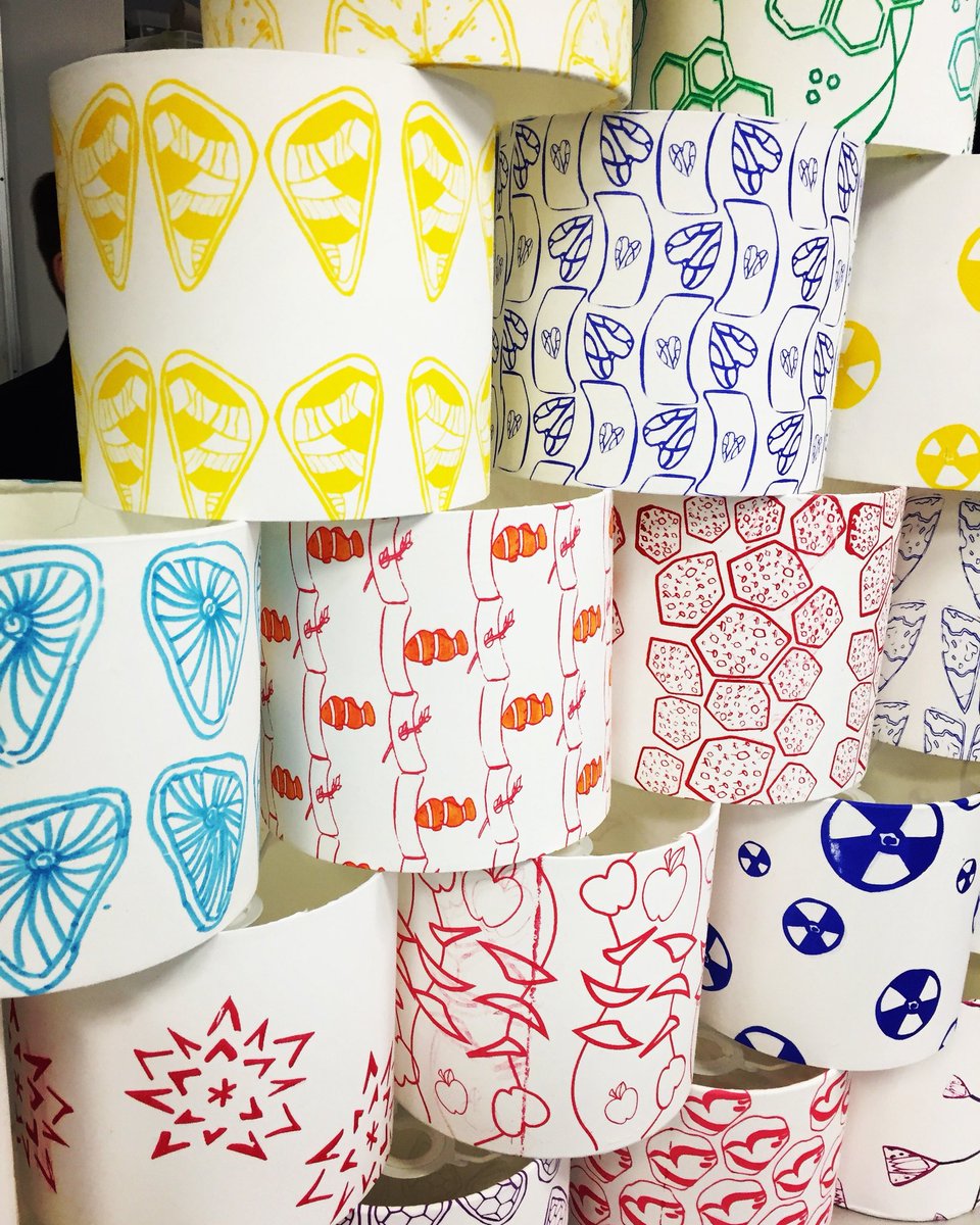 FreemanSami's tweet image. @DarwenAcademy students creating lampshades from @V_and_A inspired textiles with @BlackburnMuseum and Sarah from @bbcollege #DesignLabNation #dtchat