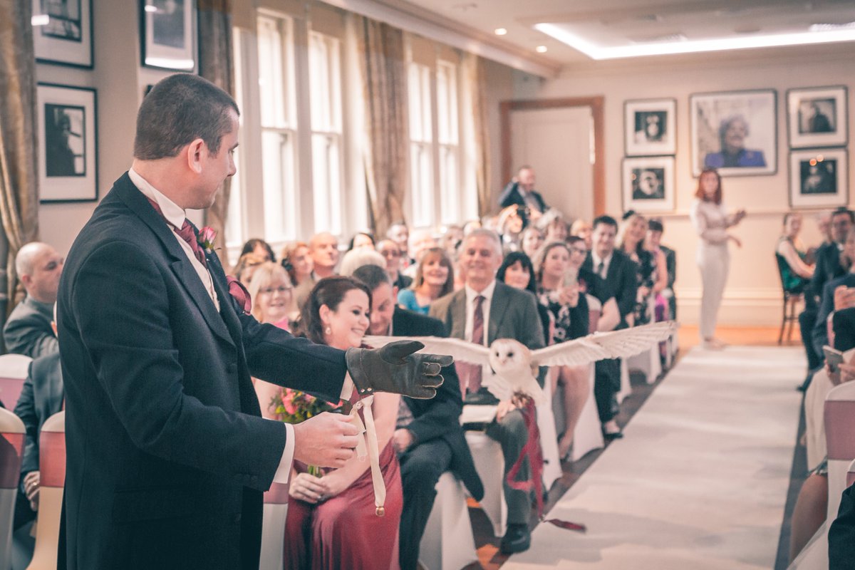 ChophouseEvents's tweet photo. Surroundings don't come more stunning than our grade II listed memorial hall. Your dream wedding is encapsulated in a venue like this. For more information, have a leaf through our wedding brochure!

https://t.co/S0yypBLMHS https://t.co/FwDN0j2ax5