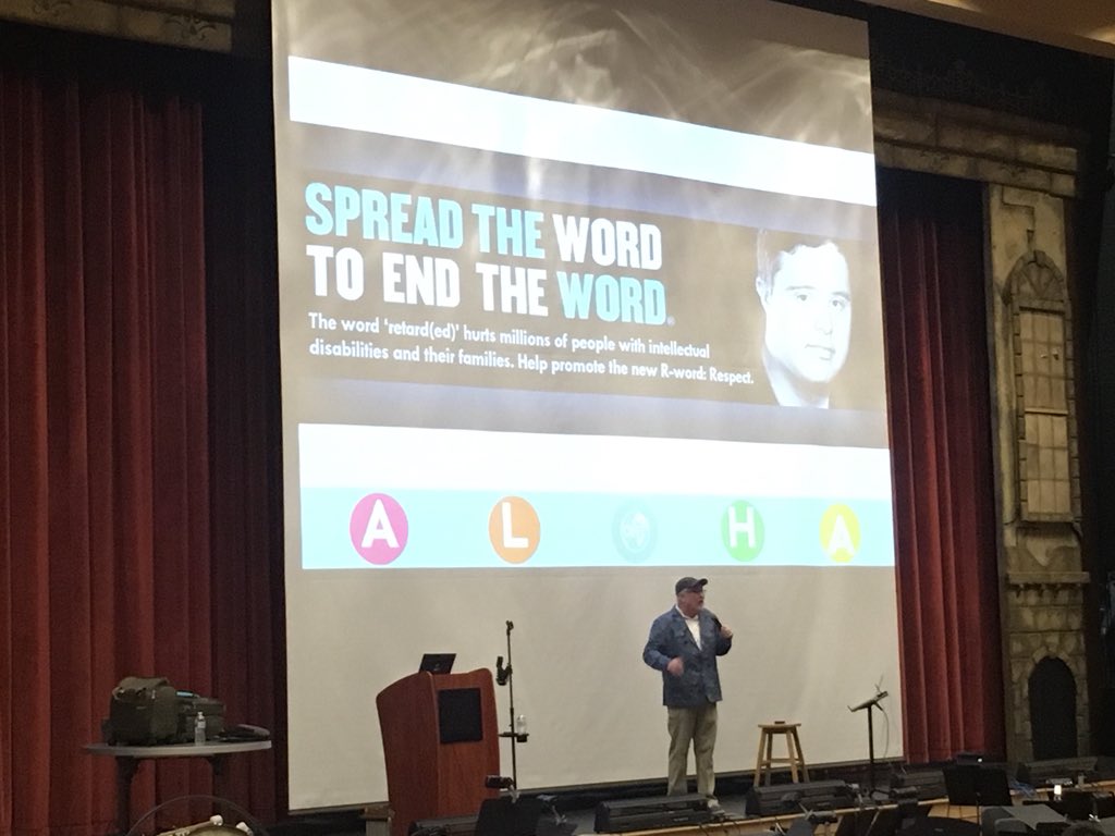 ce_rose15's tweet photo. Thanks to everyone at OA that supported Best Buddies &amp; the Spread the Word to End the R Word Campaign today! Special thanks to Kevin Wanzer for his presentation to our school! @OAHSTigers @OAHSBB https://t.co/jVwcHp9pUV