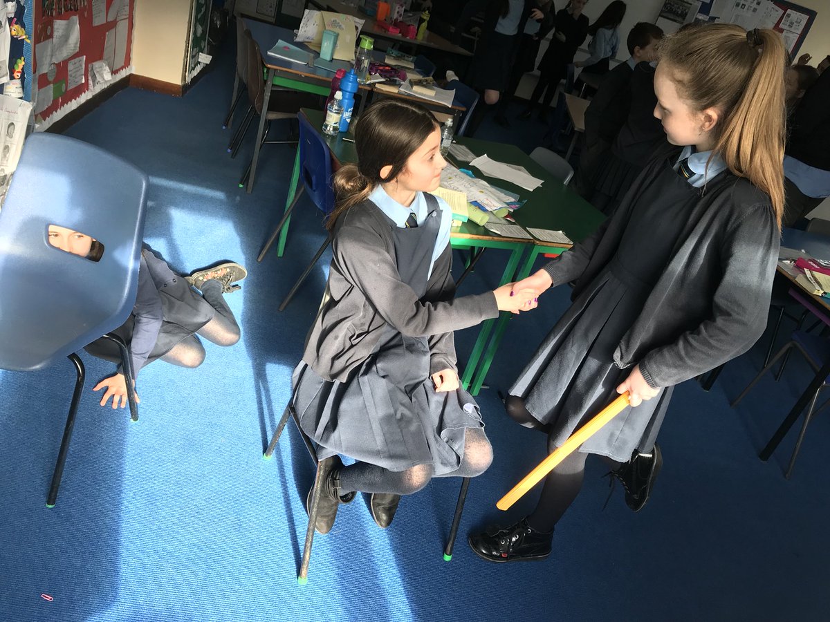 MissOliverStNin's tweet photo. We are learning to develop drama strategies #freezeframes #actionclips #treasureisland #IDL https://t.co/aCel8JFRsH