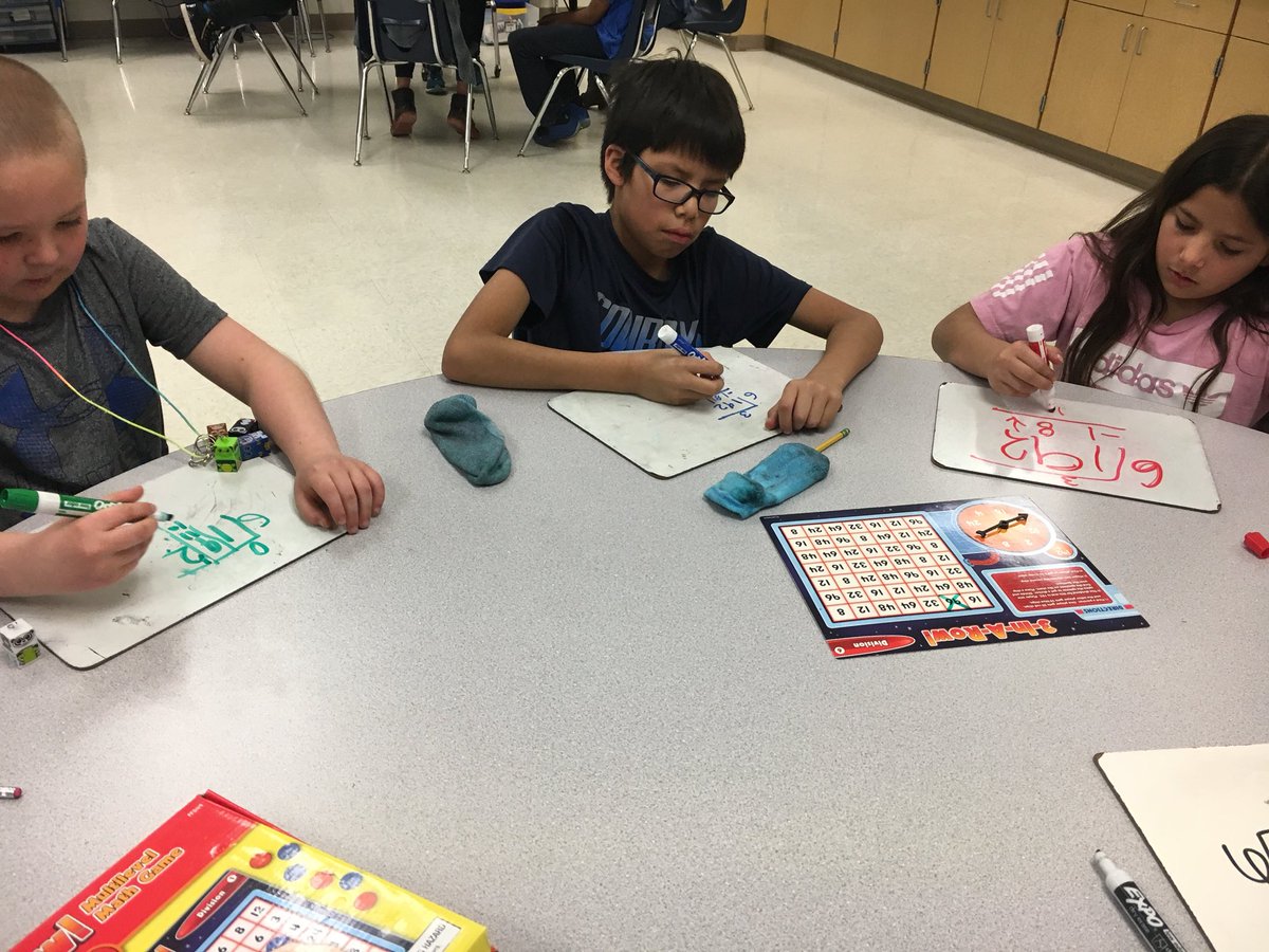 Bmcelroy777's tweet photo. Using critical thinking to solve real world multiple problems. #celebrateLISD17 @LampasasTCE https://t.co/dAcaHgihHq