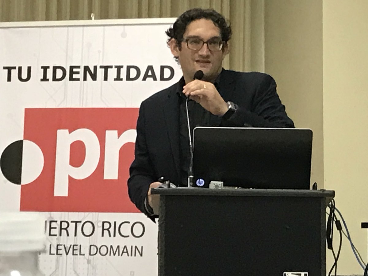 aaschmi's tweet photo. Hiram Melendez Juarbe #NASIG2018PR https://t.co/3giYNPXcxo