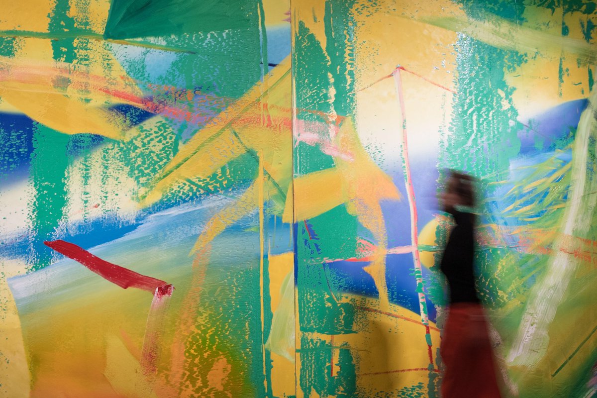 Sothebys's tweet photo. #AuctionUpdate Pioneer #GerhardRichter’s bold and colourful canvas Gelbgrün , painted using a #squeege, pushes past pre-sale expectations to achieve £10.9 million. Last seen @Tate in 2012, this painting was originally made for #documenta7 in 1982. https://t.co/Q5hEfNNGLZ