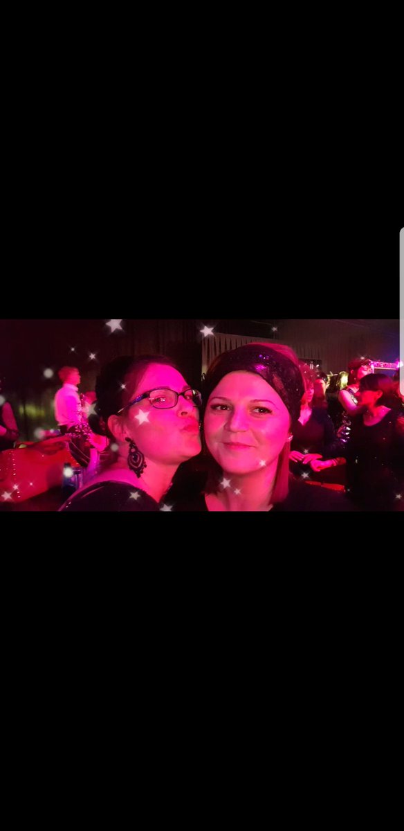 Brand Event 2018. Très beau moment 😍#hkmacademy <a href="/karin_rombaut/">Karin Rombaut</a> <a href="/elodiemonbaliu/">Elodie Monbaliu</a>