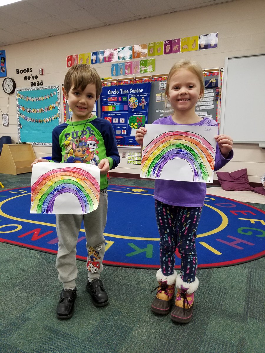 kassraines's tweet photo. Some more preschoolers with their finished products! #WeAreNR #MyOhioClassroom https://t.co/jeoHRBq87J