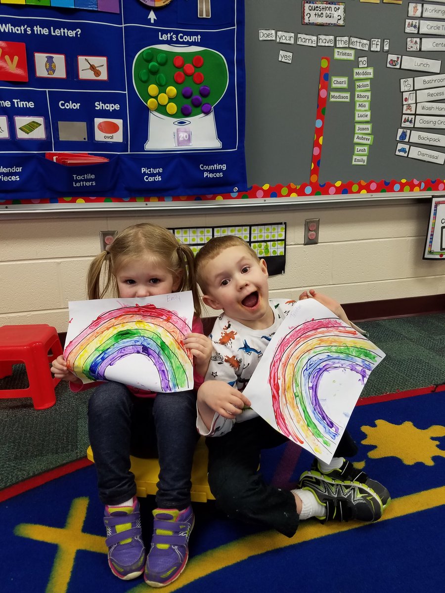 kassraines's tweet photo. Some more preschoolers with their finished products! #WeAreNR #MyOhioClassroom https://t.co/jeoHRBq87J