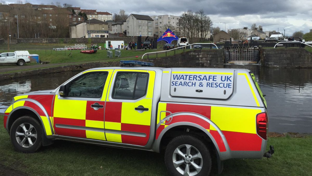 WUKSART's tweet photo. An early night for a number of our team tonight. Tomorrow morning we're heading back to #Glasgow to get ready for providing #WaterSafety cover for the @RedBullUK #NeptuneSteps event at the @scottishcanals #MaryhillLocks https://t.co/0TwQCujoh4
