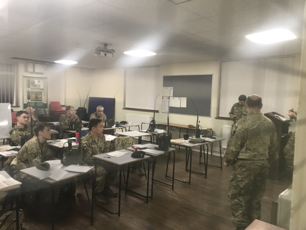 3pwrr's tweet photo. A lot of different stuff going on tonight at 3PWRR.... training is happening in Rochester, Manston, Canterbury, Brighton, Eastbourne & Ashford!! #radios #weapons #fitness #lectures #drill #coursepreparation #patrols #earnwhileyoulearn #FiercePride #kent #sussex https://t.co/lYa3tGvi83