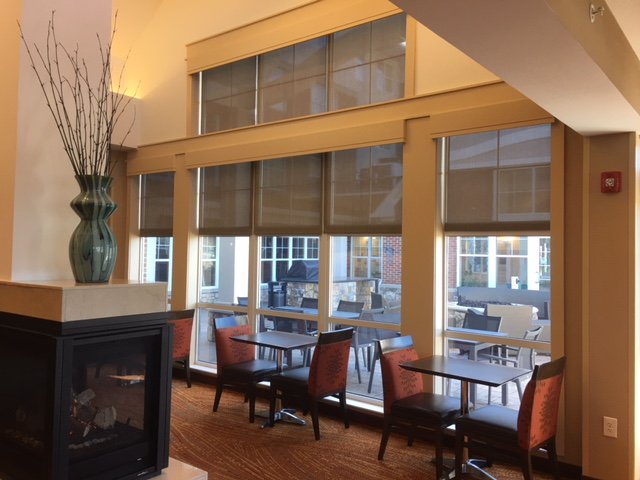 TuxedoHD's tweet photo. New photos from our recent @ResidenceInn project in Fairlawn, Ohio! #hotelnews #hoteldevelopment #windowtreatments https://t.co/kUI7312FER