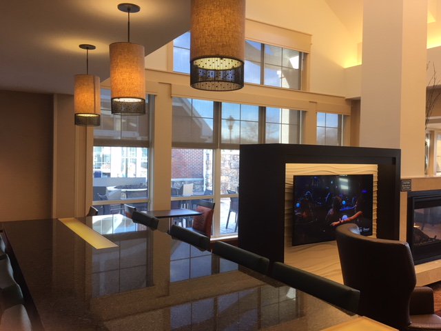TuxedoHD's tweet photo. New photos from our recent @ResidenceInn project in Fairlawn, Ohio! #hotelnews #hoteldevelopment #windowtreatments https://t.co/kUI7312FER