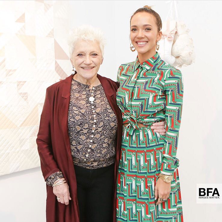 Giants_Theatre's tweet photo. Great photo of Jennie Buckman our Artistic Director and Zoë Buckman our #GiantsAssociate at Zoë’s #letherrave exhibition at @GavlakGallery. https://t.co/gfhvRvXYnA