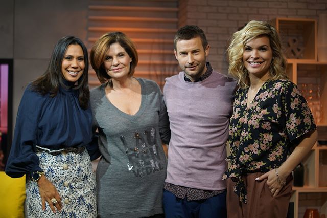 CanalVie's tweet photo. Savons-nous communiquer? C'est la question qu'on a posé à Liza Frulla ce soir à 18h! 📣 #labellegang https://t.co/8eHuTbg2P4