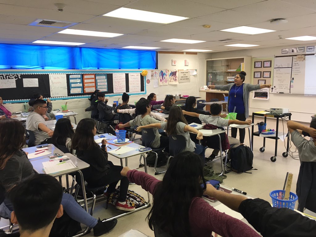 keenan2west's tweet photo. Learning about circumference, diameter, radius with Total Physical Response with Ms. Moran!! Our hands are endpoints, our arms are radii, and the distance from fingertip to fingertip is a diameter!#proudtobepusd https://t.co/S2T9VqTeu4
