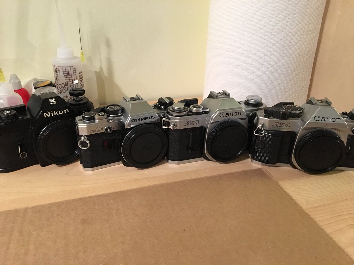 JTCameraPhoto's tweet photo. Replacing the light seals on a variety of cameras tonight! 📷 https://t.co/Gj0MUV4VOE