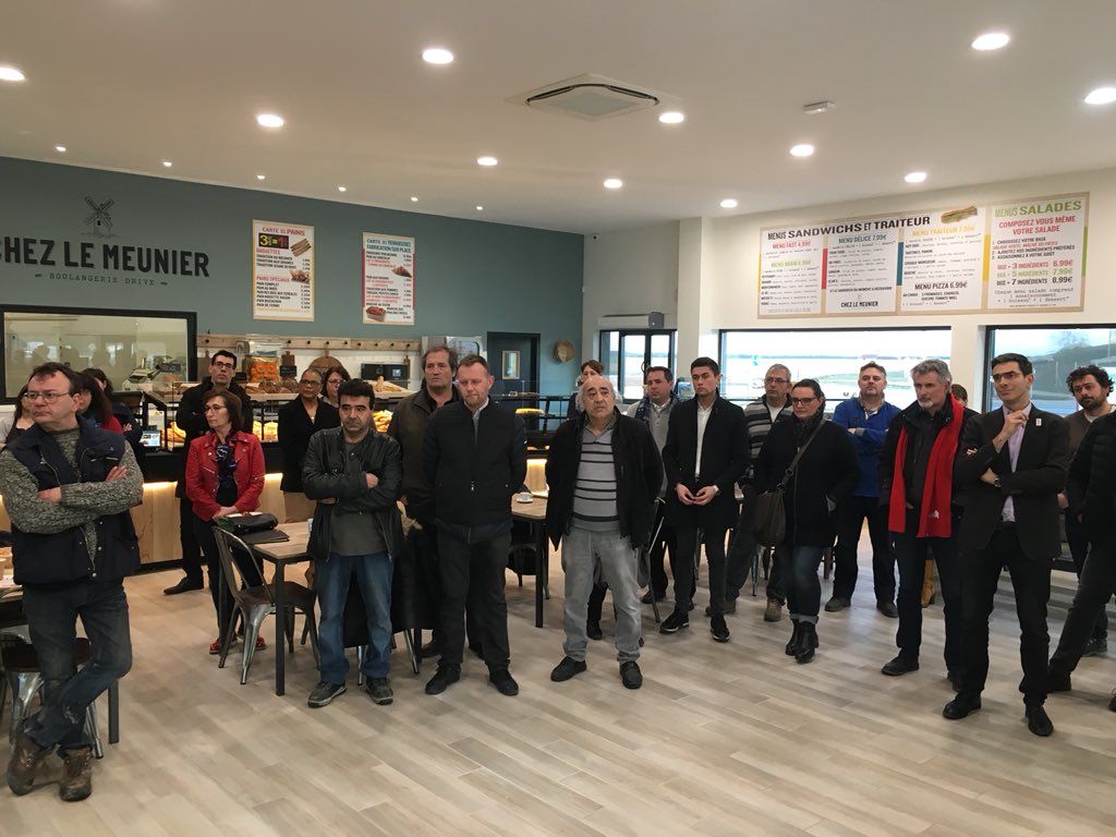 CC2V91's tweet image. Ce soir l’équipe Dev Eco #CC2V91 avec son Président Pascal Simonnot et son VP Dev Eco #PhilBerthon recevaient tous les chefs d’entreprise de la ZAC du Chenêt. Un bel échange pour une zone en plein développement avec à terme près de 500 emplois