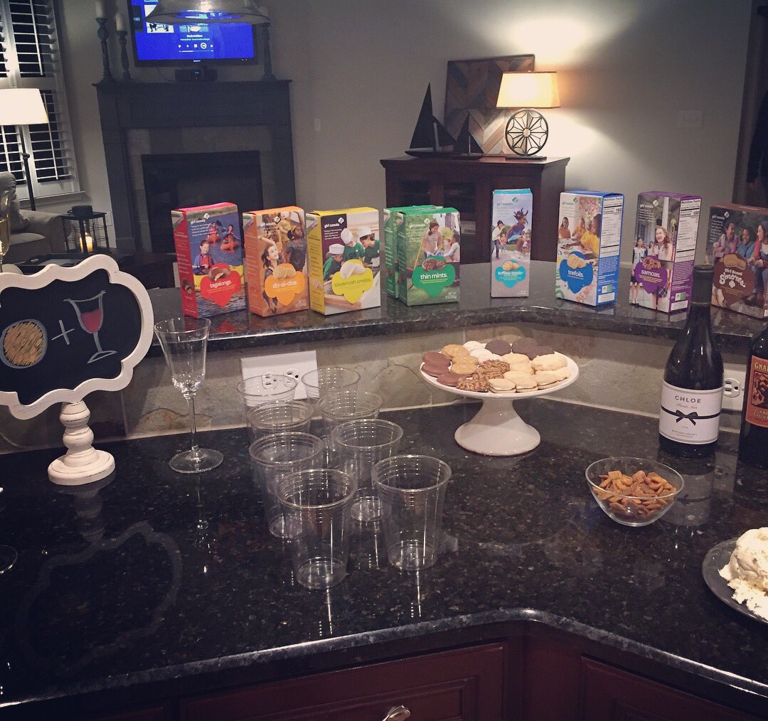 Girlscout cookies, the bachelor, and wine pairings....was a pretty great night!