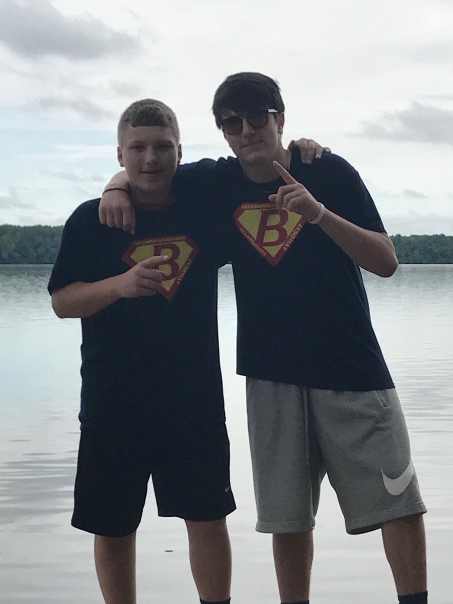 ahaber23_'s tweet photo. Happy Birthday @d_svozil !!! Much love kid 😍😫✊🏼 https://t.co/Bm60vGBooy
