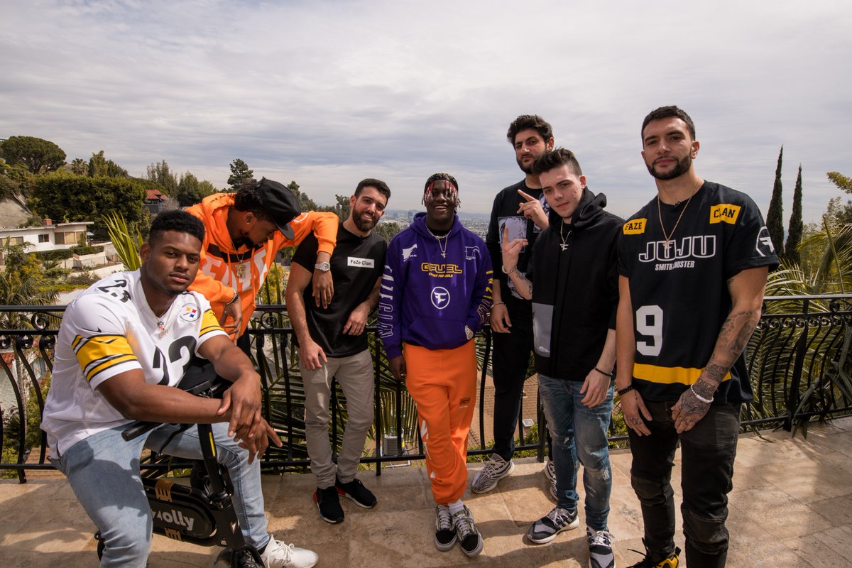 FaZeClan's tweet photo. Big House, Lil Boat ⛵️ https://t.co/46XnPDmEKZ