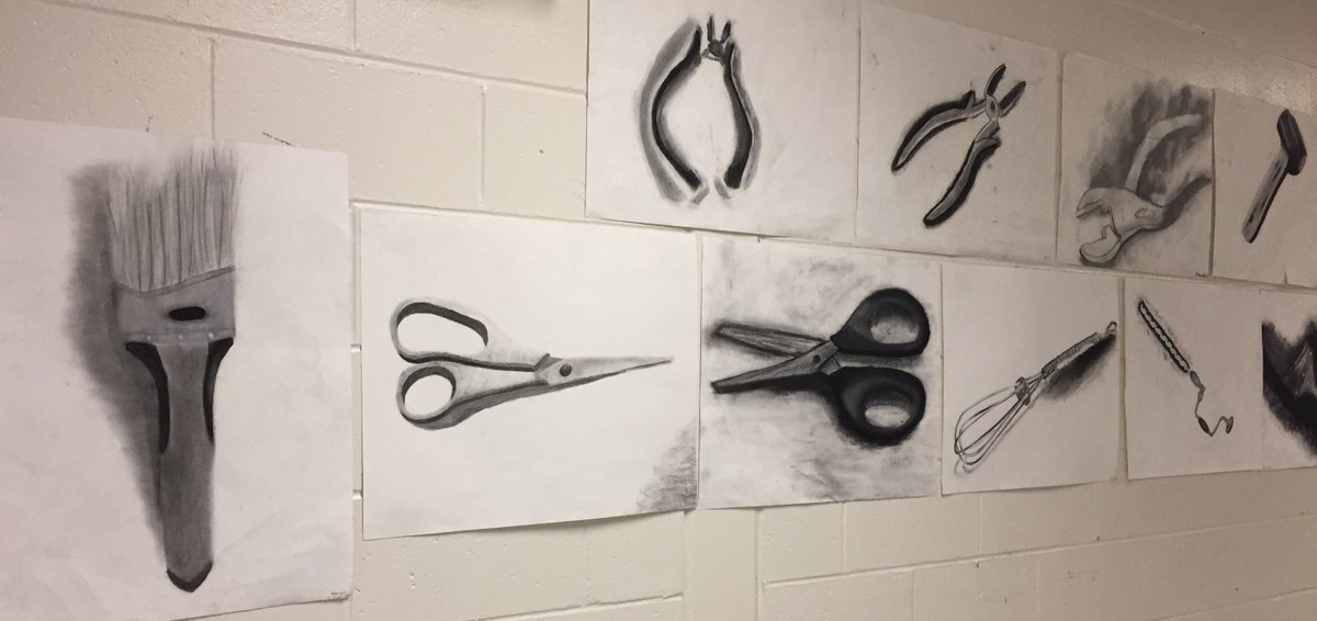 TWebb2016's tweet photo. Wow! @ArtwithFisk Once again the super talented artists at Forest Heights Community @SouthShoreRSB are using their tools to create amazing works of art. Love seeing the displays in this hallway! https://t.co/Q27zPibHJN