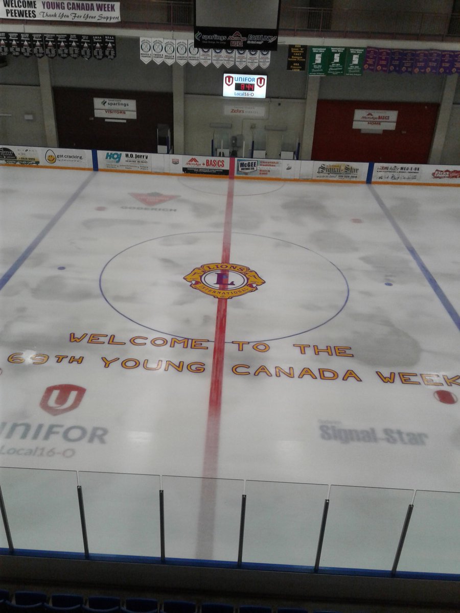 smalerz's tweet image. Goodrich is ready for #YoungCanadaWeek do we get the @icedoctr16 approval? @JetIceHockey #WeBringIceToLife