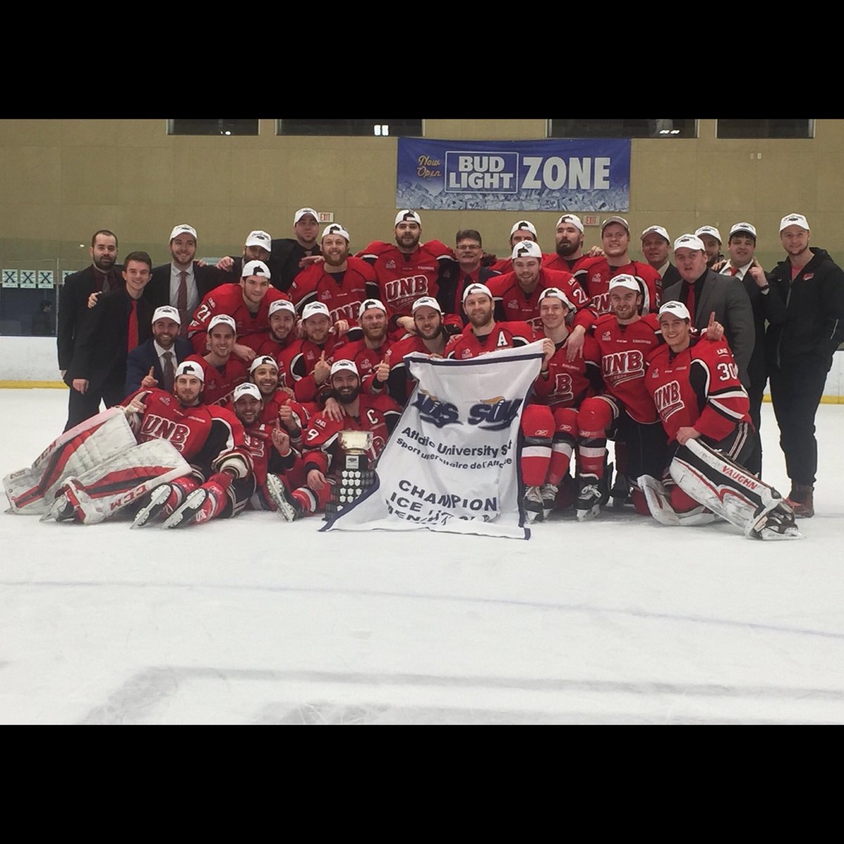 UNBMHockey's tweet photo. 5-0 in X to win AUS championship! https://t.co/9XCKMgRdbX