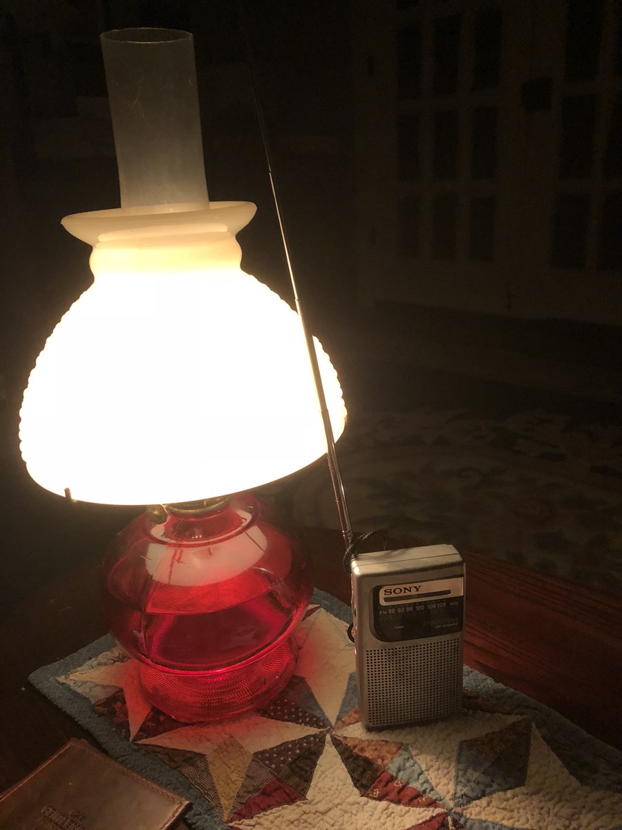 joemalone9's tweet image. If Abraham Lincoln was a @NHLFlyers fan. #StillNoPower