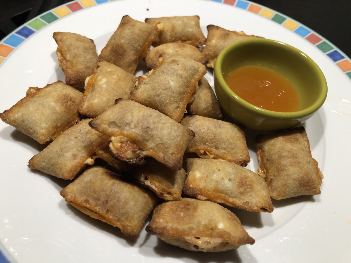 scottspizzatour's tweet photo. Whoever told me this week that @totinos pairs with duck sauce, you are a GENIUS! #snowdayeats #pizzarolls https://t.co/3JDsMhJ3qQ