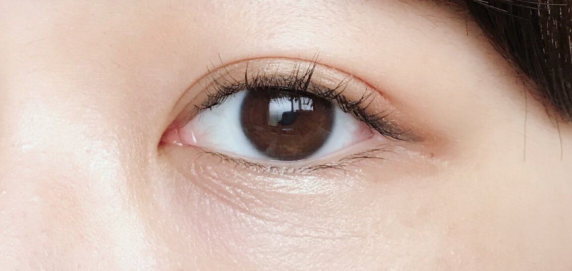 𝑦𝑢𝑚𝑒 こんな雨の日は 迷わずマジョマジョのマスカラを 絶対落ちない安心感 シャンパンゴールドも想像以上に合ったのはライトサマーだからかな 今日のメイク 就活メイク T Co Hz8o9y9vcw Twitter