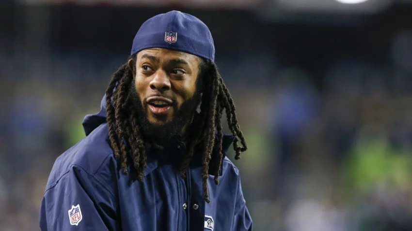 BDCPatriots's tweet photo. Could the Patriots be a landing spot for Richard Sherman? https://t.co/sN9Xv0wHYe https://t.co/5S9lbSeFFB