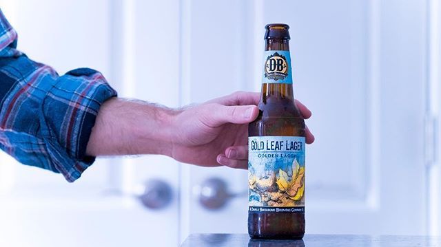 dbbrewingco's tweet photo. Crisp with a clean finish. Deceptively Simple, Simply Delicious. Have you tried Gold Leaf Lager? Tell us what you think! #DBeer #goldleaflager https://t.co/OGX6jni4O2 https://t.co/eaRGPdWjd8