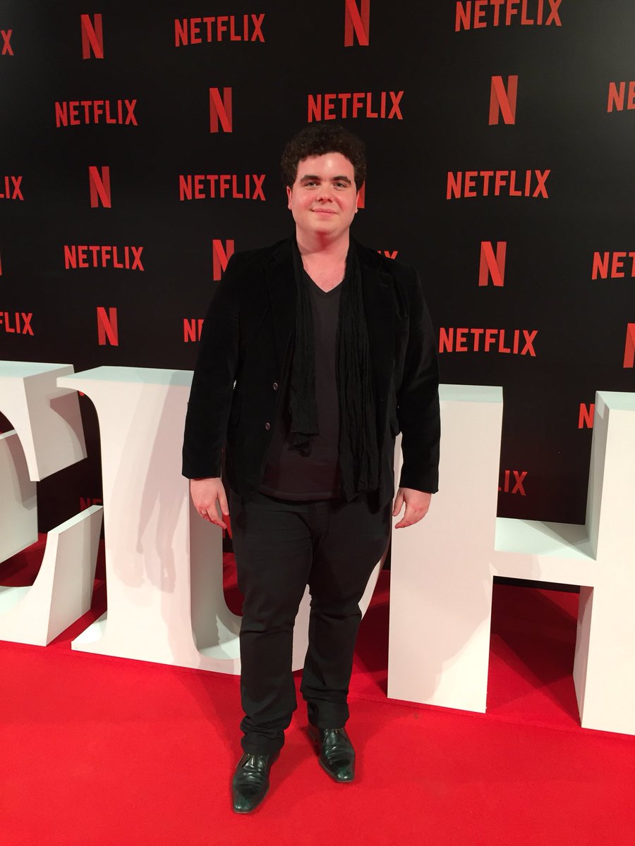 GasCocchiarale's tweet photo. Avant premiere de @Edha_Netflix en @CinemarkArg. En breve en @NetflixLAT. Vamos con todo! 🎬🎉 https://t.co/rqDB5OLN7P