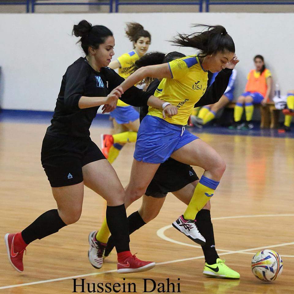 USJFutsalClub's tweet photo. #Lebanesefutsal #Womenfutsal National Division 1 Championship round 9: SAS Vs. USJ Club 1875 : 0 - 1 💪
#Goal @Leadahrouge 
Photo credit @dahi_hussein https://t.co/nPAAyDNGk3