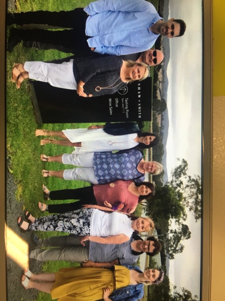 Great team building day at adelaide hills Thankyou to Des’s mini cab for driving us around. Was great to talk and share without discussing business. Fantastic day.