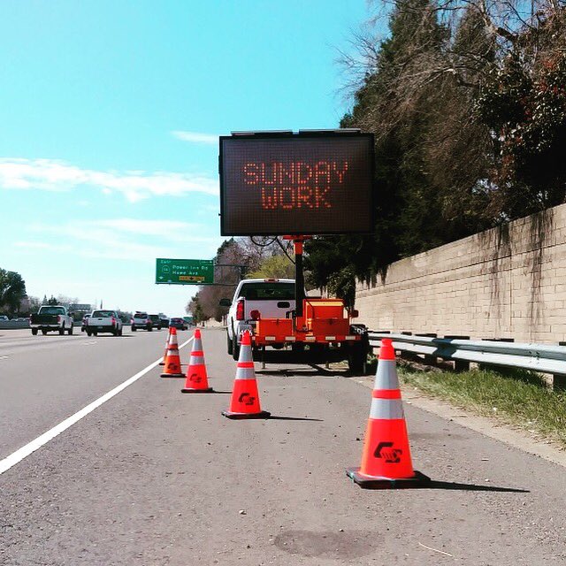 cappy_barricade's tweet photo. 🚧Proud, Safe &amp; Professional....It’s a beautiful day to deploy Message Boards in Sacramento! #trafficcontrol #safetyfirst #roadwork #sacramento #vermac #messageboard 🚦 https://t.co/Z2auvkFTig