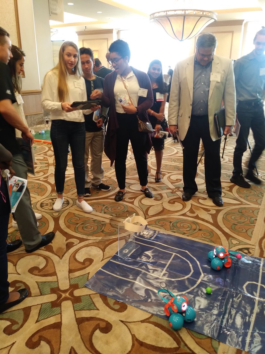 DoInkTweets's tweet photo. RT @LyfordTechSquad: We featured @spheroedu @wonderworkshop @doinktweets during @tasbevents #WinGov18 #EdTechPlaygrounds #LyfordTechSquad https://t.co/e6EMeGNV0k #doink #greenscreen