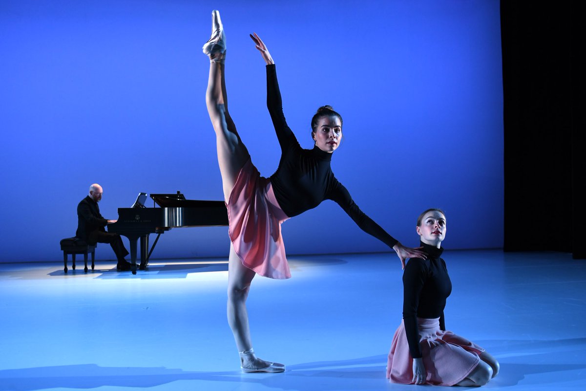 BalletNext's tweet photo. ...words just won’t do it. @ViolettaK #aliceregnouf #elliotfigg @NewYorkLiveArts https://t.co/c8R5YzdLQh