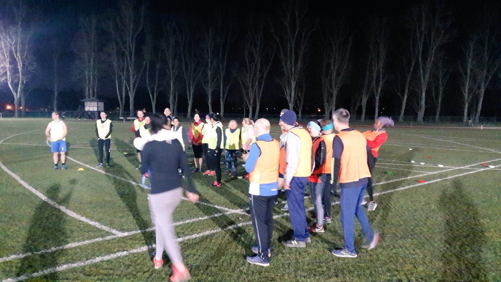 ActiveSlough's tweet photo. Another great session at our #RunwithActiveSlough 👣💚🏃♀ track night @TVAC_Eton
More beginners joining us every week... we promise a warm welcome 😊
For More Info- https://t.co/aaZhQ3UUaa
#LoveRunning
#GetFit4Free
#SloughHalf https://t.co/ofAOIGXozE