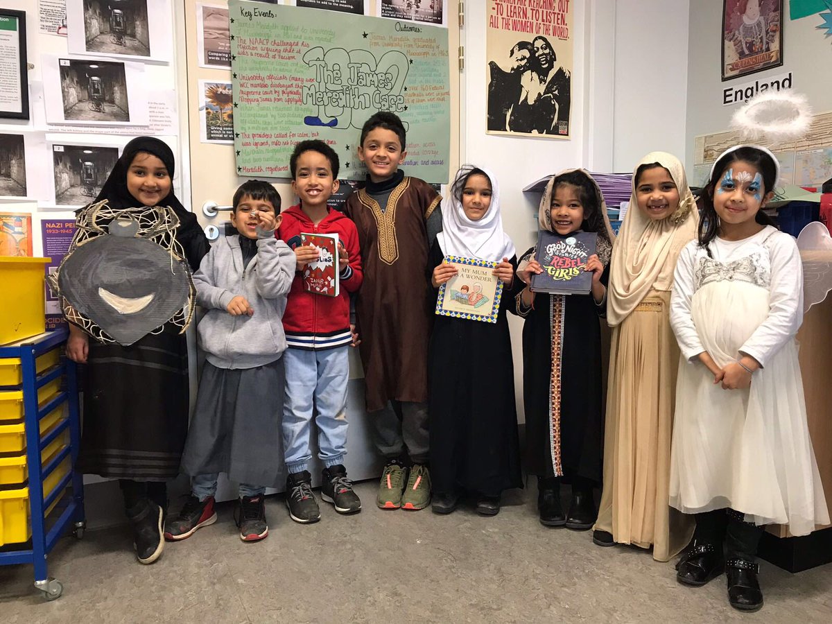 FEC_Academy's tweet photo. #WORLDBOOKDAY in Class Mansa Musa included dressing up as Omar from ‘The Muslims’ by @Zendibble as well as Malala Yousafzai! 

#fec #fec_academy #walthamstow #islamicstudies #islam #islamic #learnthroughplay #muslim #contemporaryislamicstudies #madrassah #dressup #malala #fiction https://t.co/F7FZBhLvvt