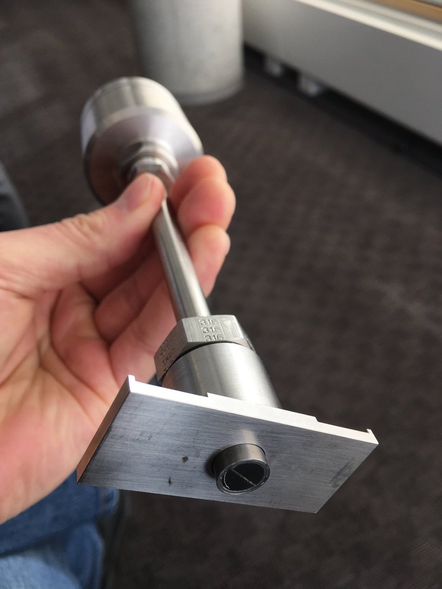 ColhounD's tweet image. Remote UT monitor, new technology for the modern plant. - crowd.cc/s/1w79O