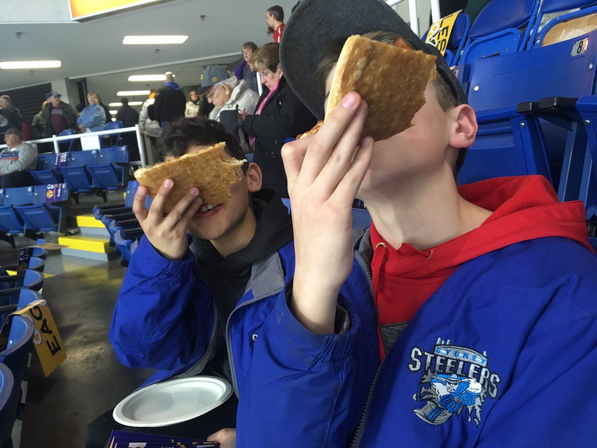 Steven Rolls tweet media