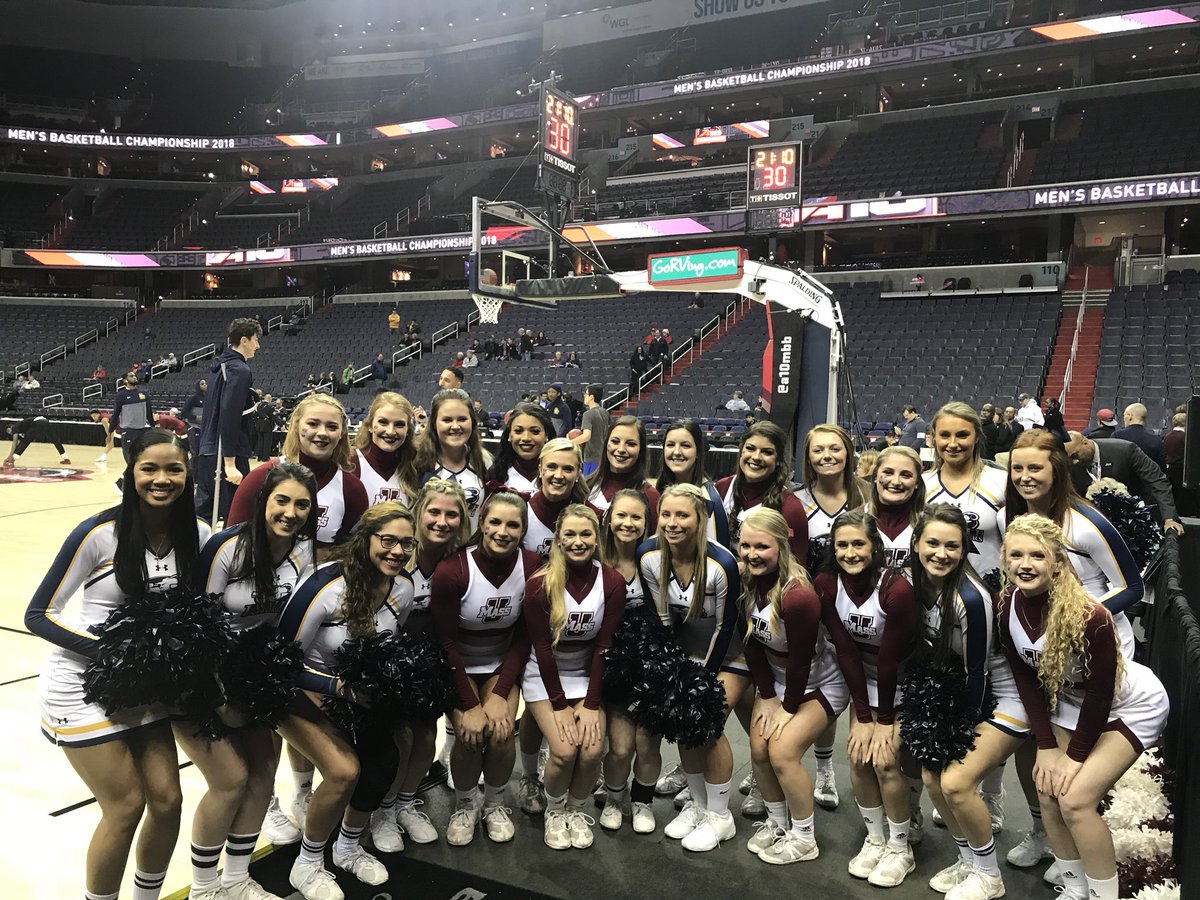 UMassCheer's tweet photo. The game is underway here in DC! #BeatLaSalle #GoMassGo https://t.co/opZem6N9yr