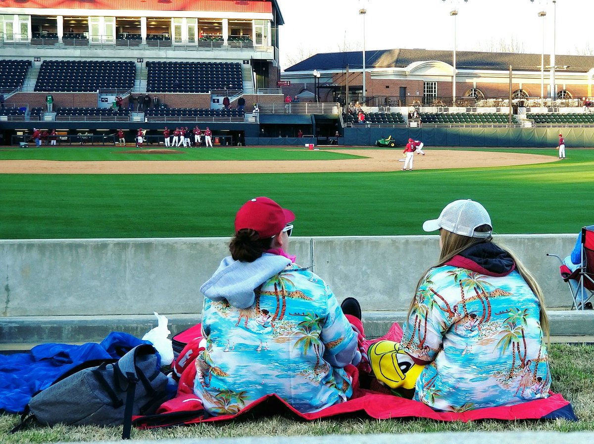 UA_Athletics's tweet photo. Spring break might start this weekend but @AlabamaBSB is now. Thankfully our Hawaiian shirts at tonight's game let us have a little of both. #RollTide https://t.co/WN9y1q3tk0