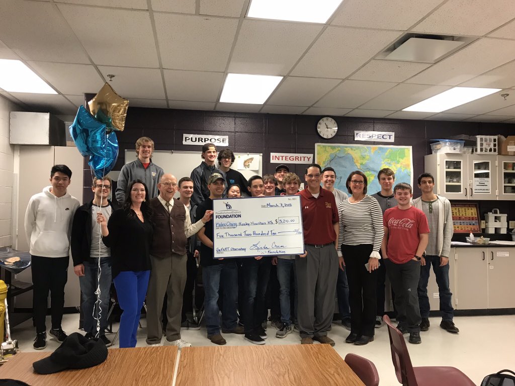RMHSLOBOS's tweet photo. Congrats to Mr Balk and Mr Chung on their #psdfoundation grants! @PoudreSchools https://t.co/oR1O5V7ZgL