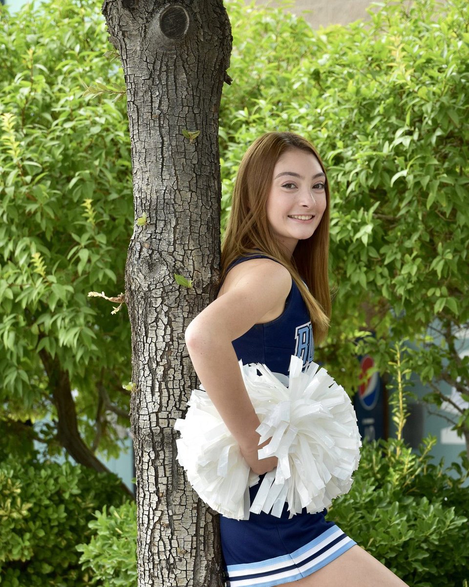 Bulldogcheer_'s tweet photo. wishing the happiest of birthdays to Mia!! Hope you enjoyed your first year on Varsity💙 https://t.co/3mAR8pKDUt
