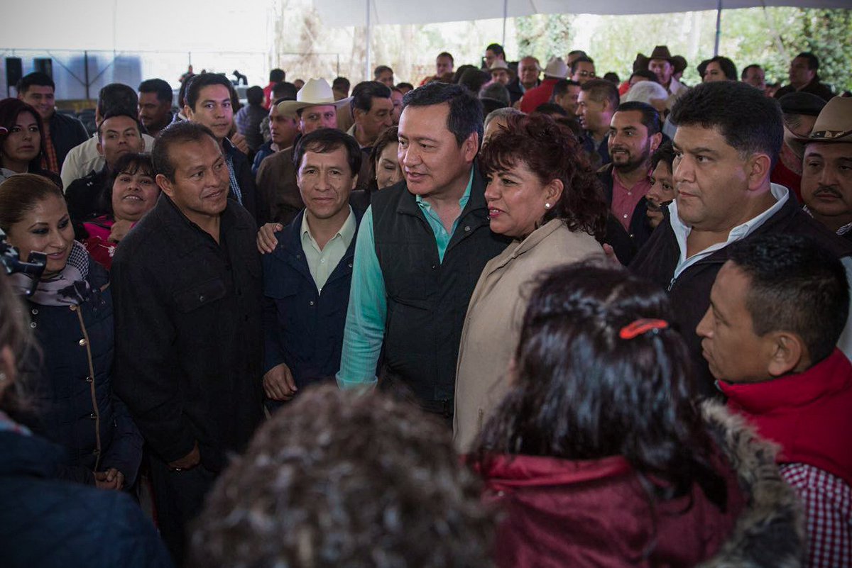 osoriochong's tweet photo. Trabajando juntos vamos a darle solución a las preocupaciones de las y los hidalguenses. https://t.co/wSqC8tv4uP