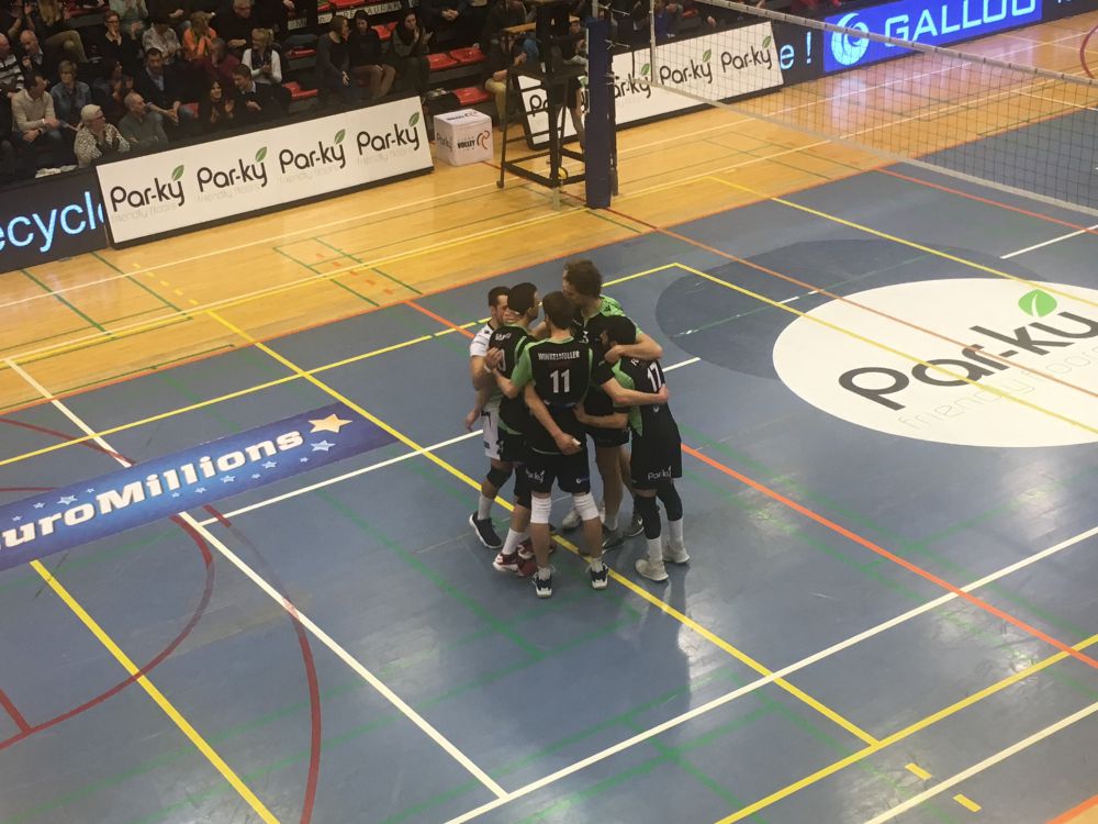NieuwsMenen's tweet photo. Menen wint van Aalst met 3-2 https://t.co/RTzhk0oDl3 #Menen https://t.co/CF4WAyha1O