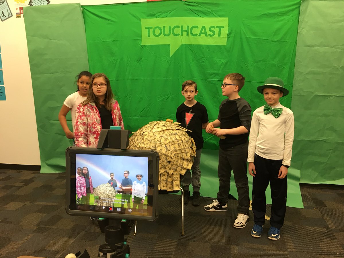 zhao_SMSD's tweet photo. Recording our leprechaun play for Kindergarten to watch tomorrow! They did great! #Rockets512 https://t.co/N5BOqyipLx