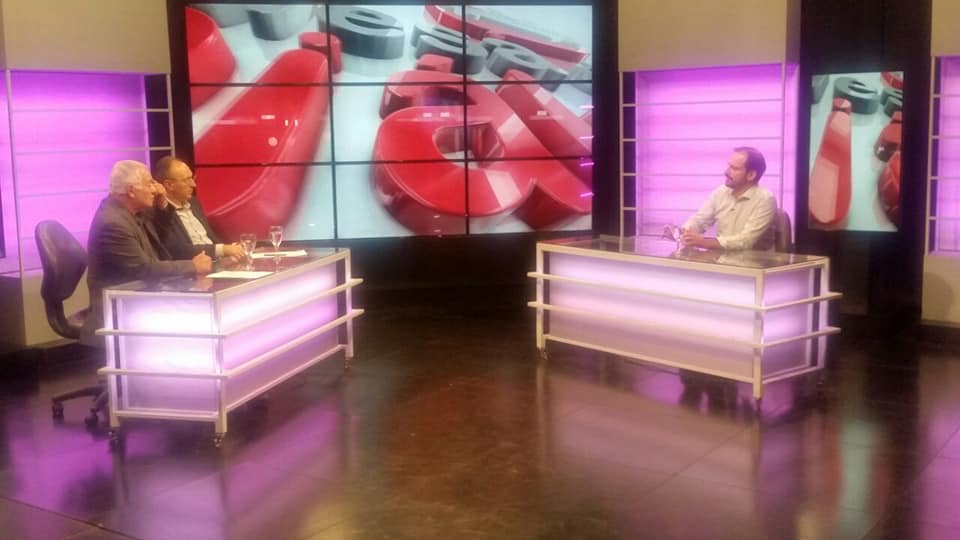 MesadeDialogoOk's tweet photo. Te esperamos a las 21hs por @TVCanalC  con @MesadeDialogoOk  junto a @JoseRavalli  y @ricky6703 
Nos acompañan Emilio Etchegorry- Ex presidente de CIM- Presidente Cámara de Electricidad Córdoba para hablar sobe hechos de corrupción en nuestra provincia. @diegobollo https://t.co/0HT6mxtUpE
