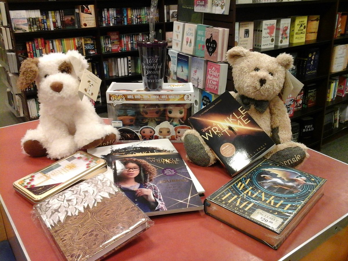 BNFortWayne's tweet image. In theaters this weekend Wrinkle in Time! Get everything you need to prepare and celebrate this artwork! #bnmidwest  #bninlightened  #amc #jeffersonpointe #pagetoscreen