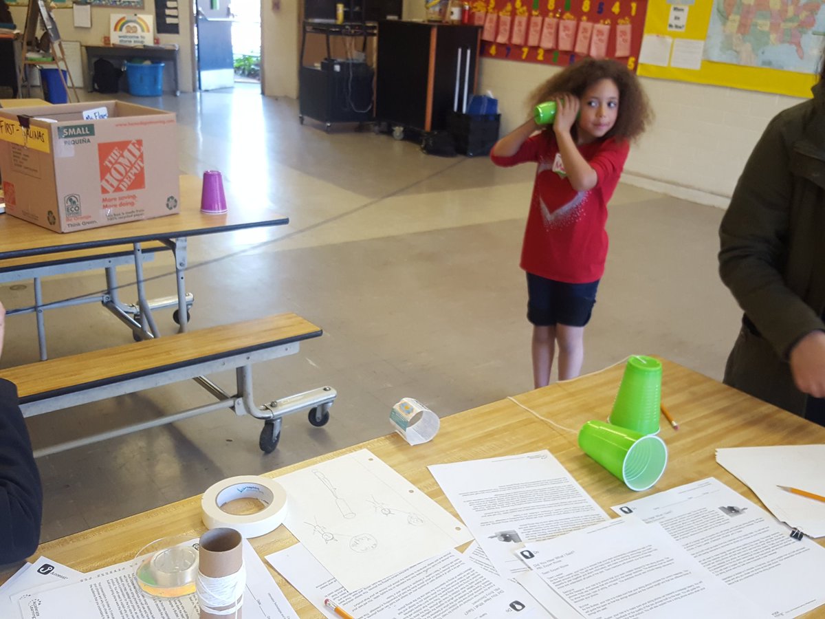 MrRodGarcia's tweet image. Love seeing our #mpusd students engage in science afterschool! #STEMCollaborative #CommunityBuilding